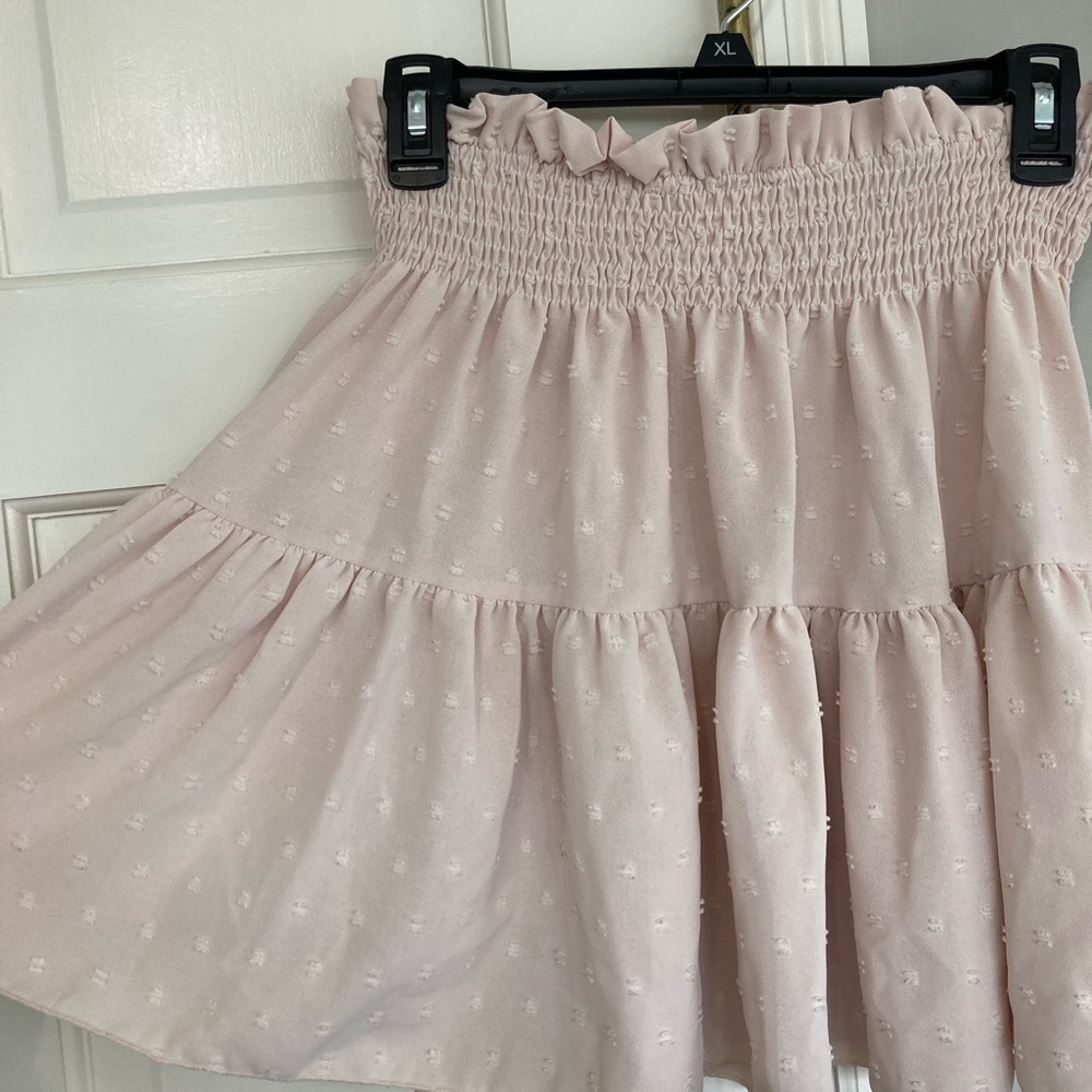 Elegant Pink Smocked Women's Skirt - Picture 2 of 3